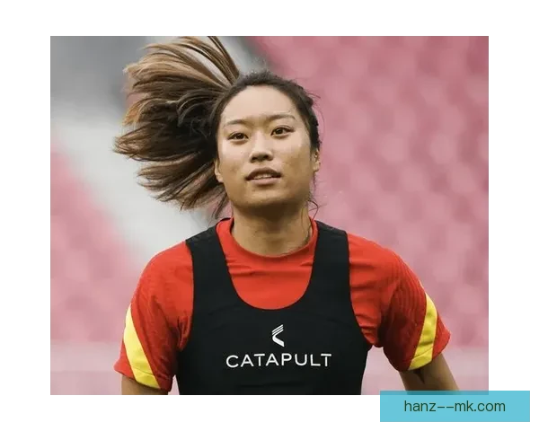 唐佳丽亚洲杯决赛传射建功吹响中国女足绝地反击冲锋号角冠军之路