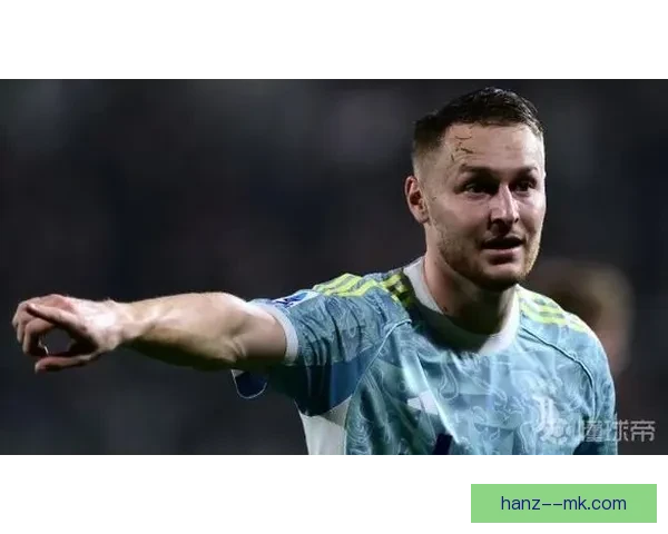 库普梅纳斯伤愈复出重掌中场指挥棒激活球队整体进攻火力再度全面爆发